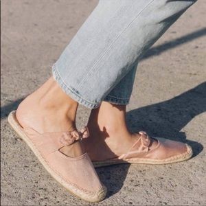 Soludos Alma Bow Accent Pink Espadrilles Mules 7.5